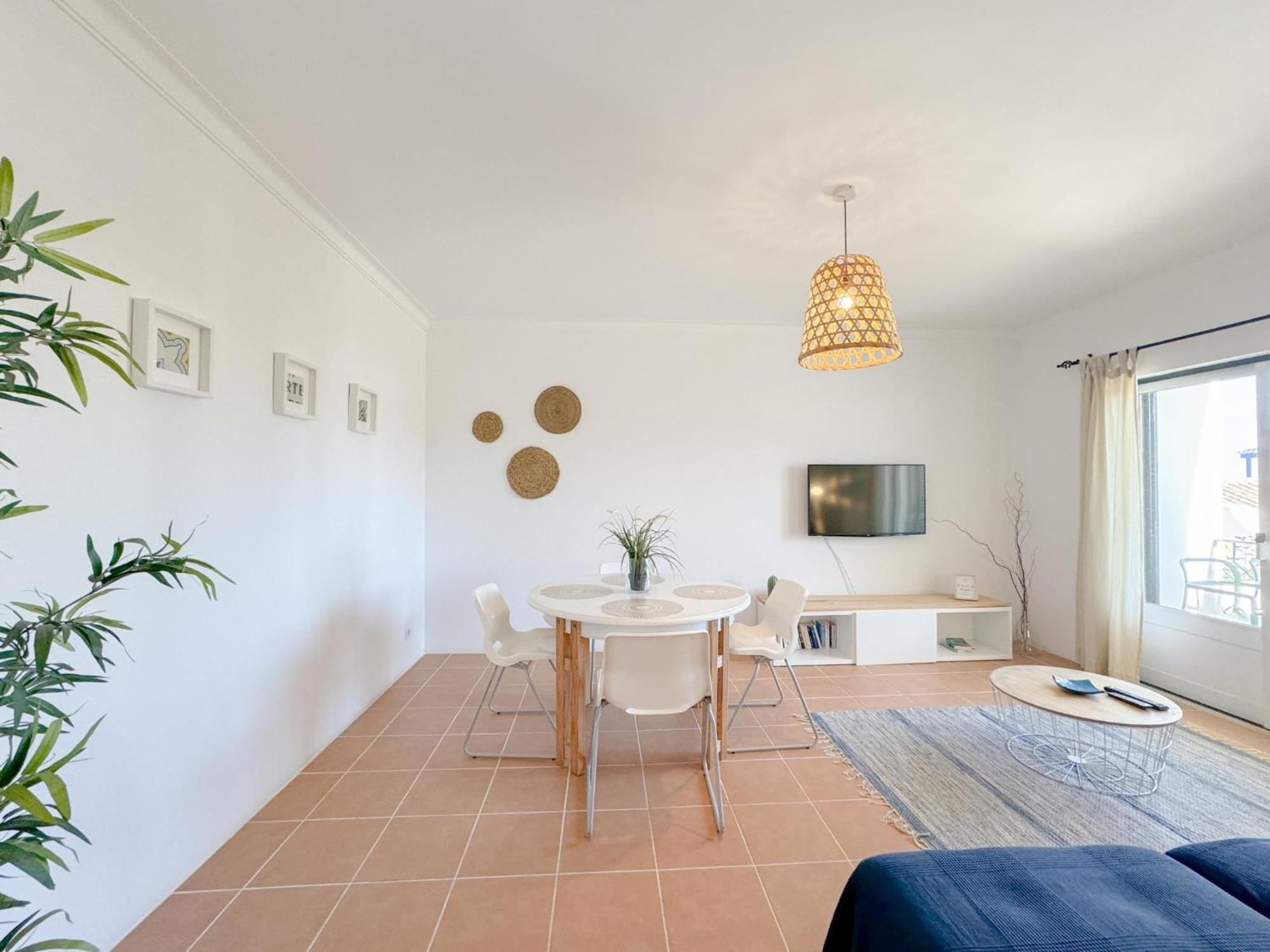 Historic Charm In The Heart Of #1950 Apartment *
